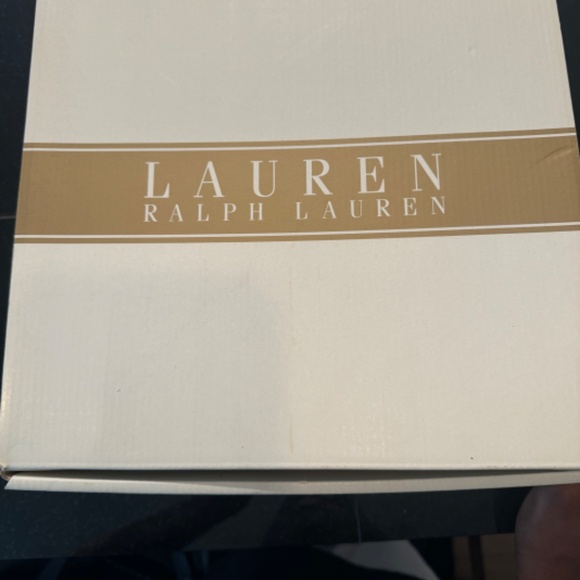 Ralph Lauren Silk Ribbon China Set - Picture 4 of 4